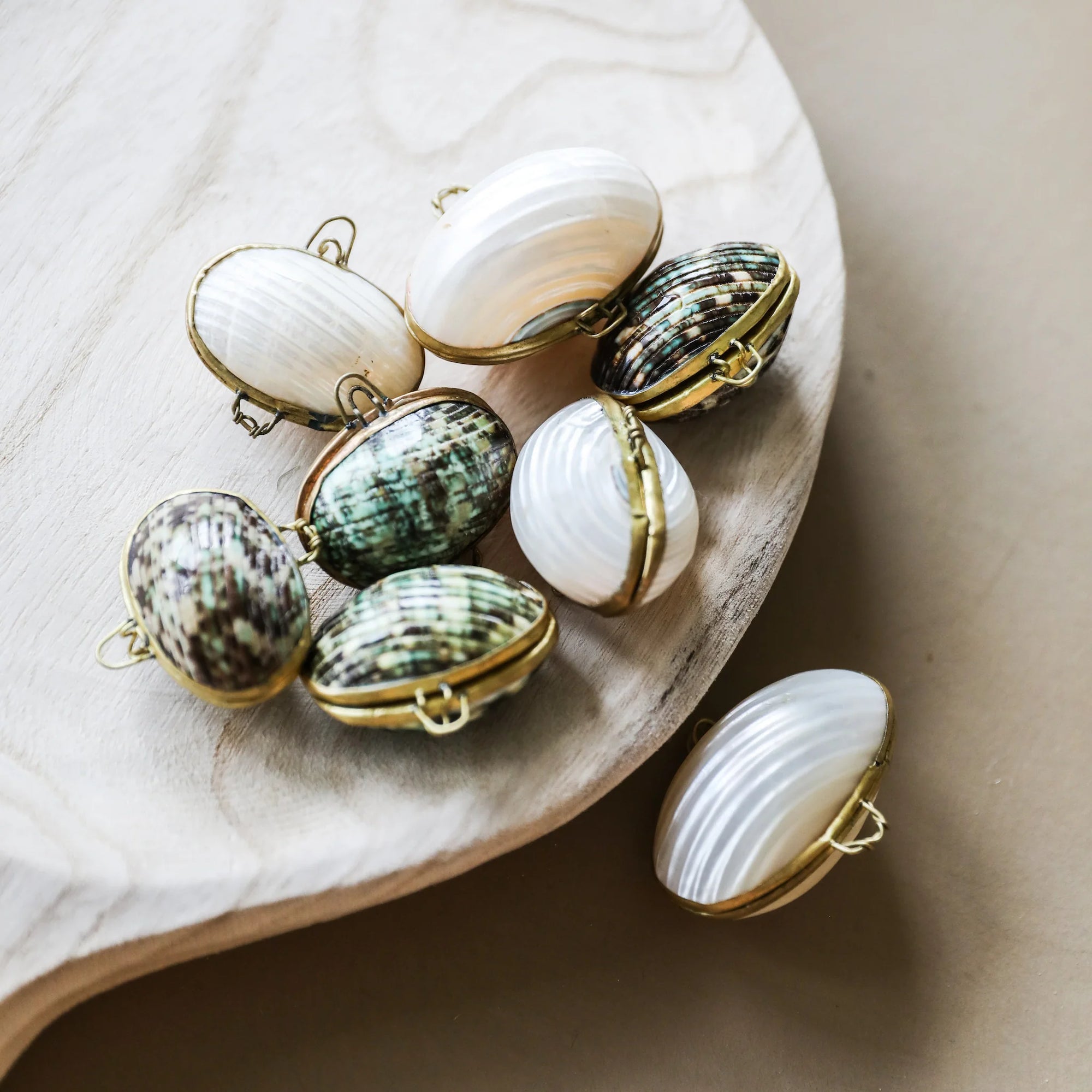 Seashell Lip Balm – Passion Fruit & Yuzu