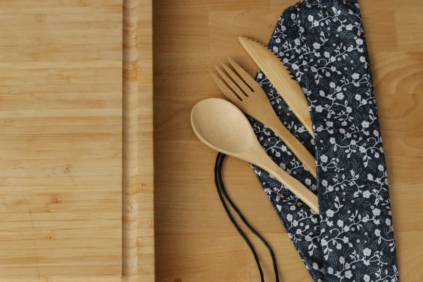 Plastic-free bamboo utensils for a plastic-free home.